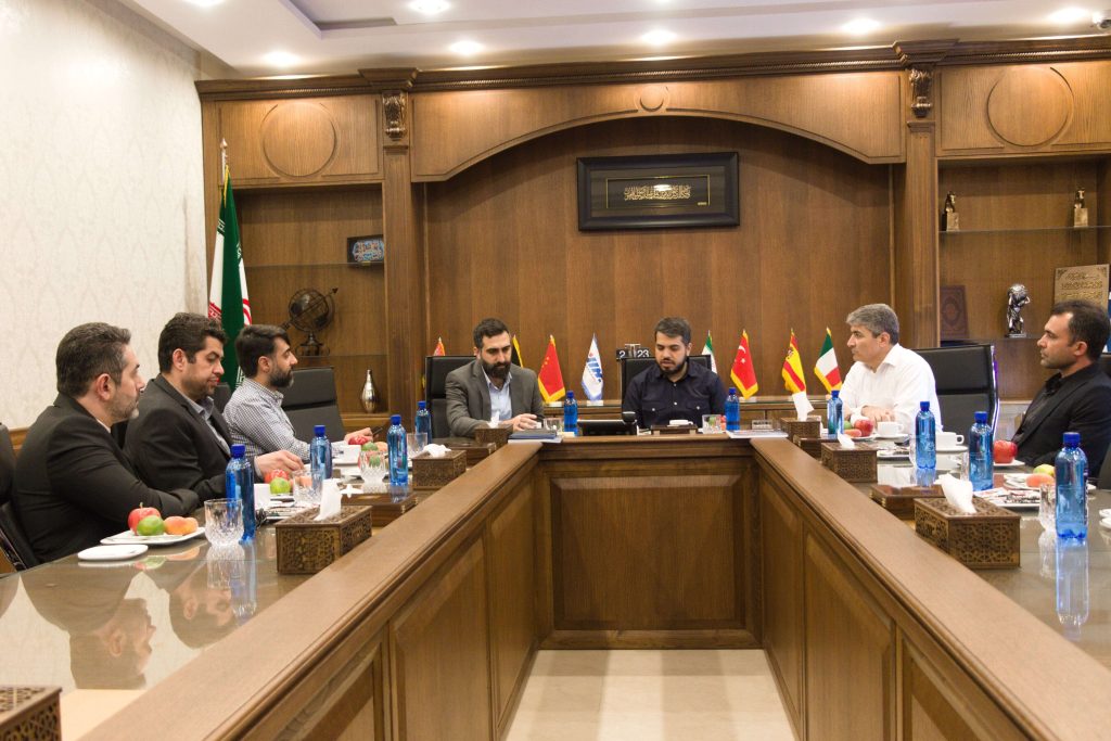 مذاکرات مدیرعامل زیباسازی شهرداری تهران با مدیران گروه صنعتی آسانسور و پله‌برقی بهران