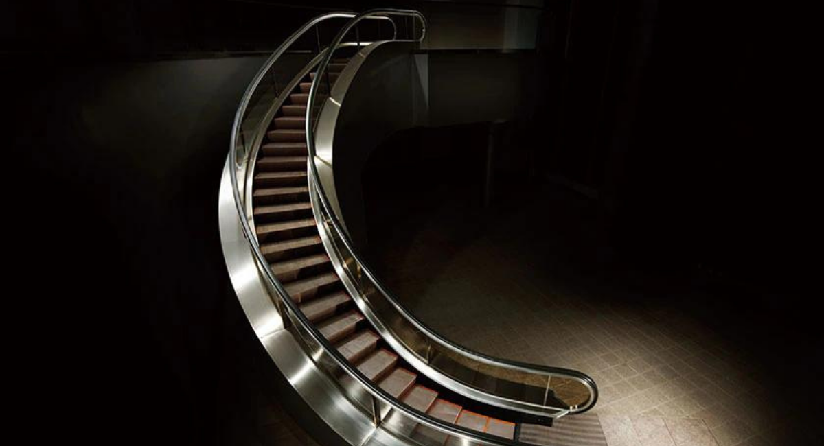 پله برقی اسپیرال - گروه صنعتی آسانسور و پله برقی بهران
